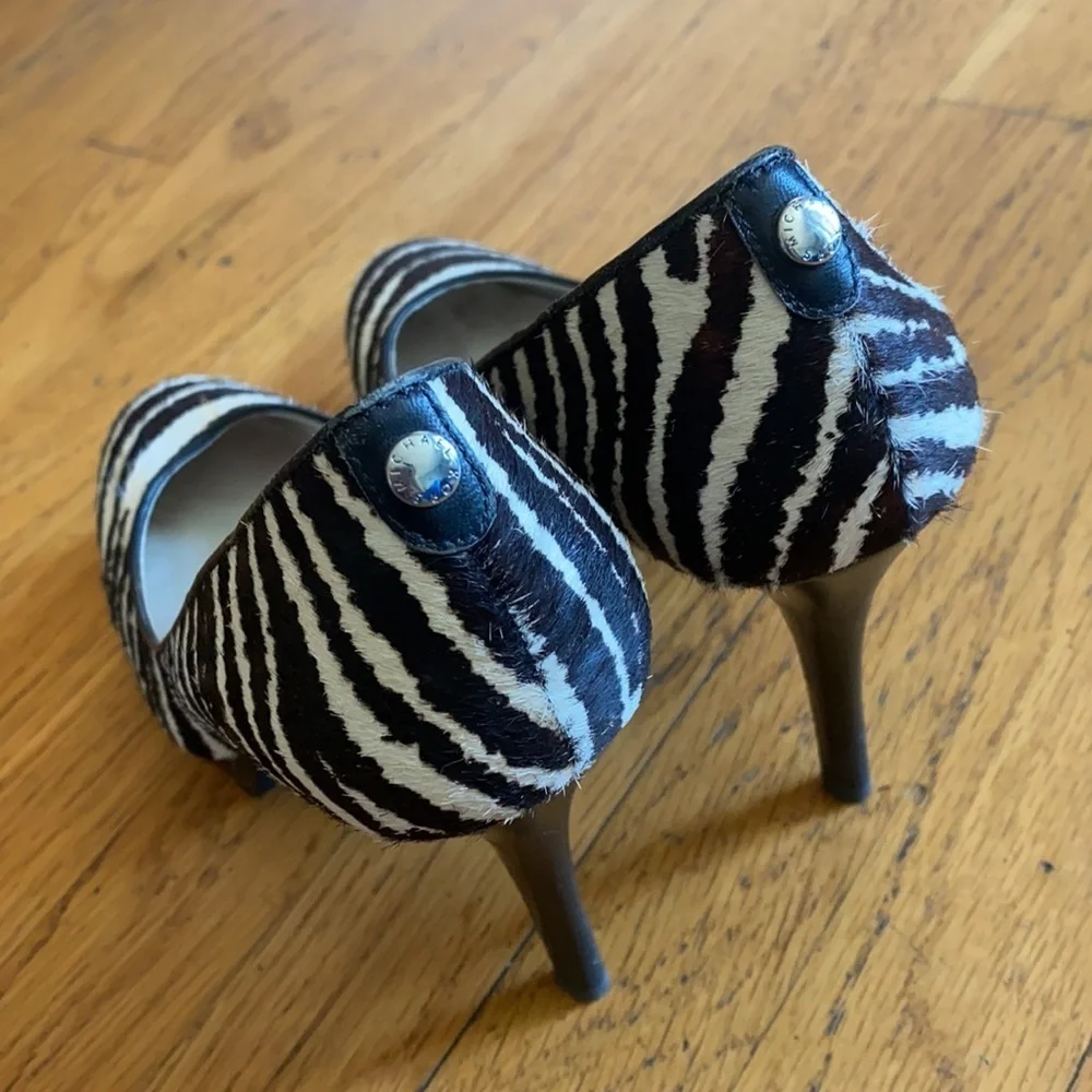 Michael Kors Black and White Zebra Print IONNA Slip On Platform Heels Pumps 6.5